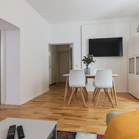 Appartement Bohnapartments Steigerwald - In Der Stadt - Vollausstattung - Wlan - Gratis Parkplaetze