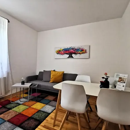Bohnapartments Steigerwald - In Der Stadt - Vollausstattung - Wlan - Gratis Parkplaetze *