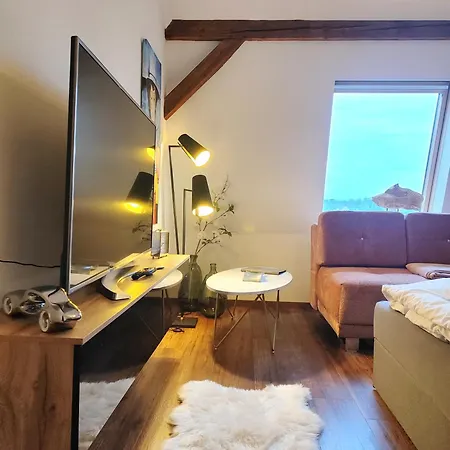 Bohnapartments Steigerwald - In Der Stadt - Vollausstattung - Wlan - Gratis Parkplaetze